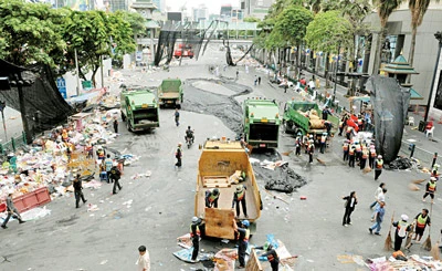 Thái Lan: Thủ tướng Abhisit cam kết tìm sự thật