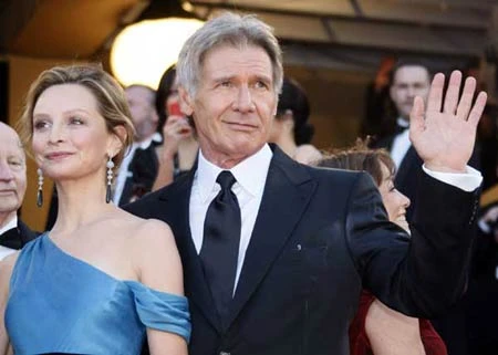 Harrison Ford cưới vợ lần thứ 3