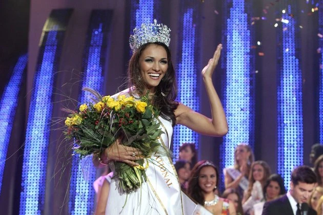 Hoa hậu siêu Quốc gia 2010: Người đẹp Panama đăng quang
