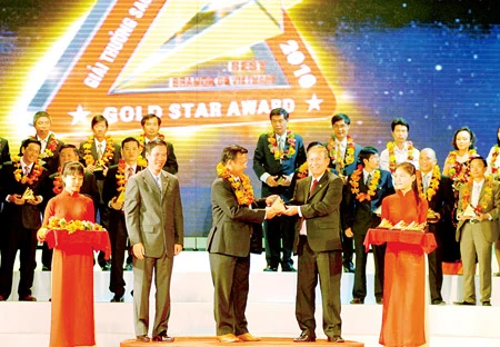 Giải thưởng Sao Vàng đất Việt 2010: Vinh danh 200 doanh nghiệp