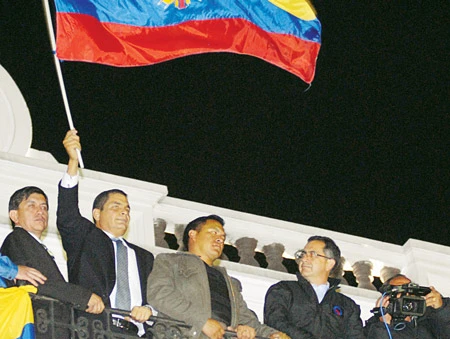 Ecuador: Giải cứu thành công Tổng thống Rafael Correa