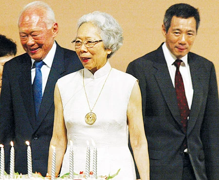 Thân mẫu Thủ tướng Singapore từ trần