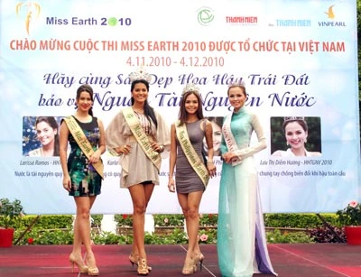 Miss Earth 2010: Các hoa hậu trái đất cổ vũ bảo vệ môi trường