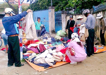 Trời se lạnh, áo ấm “lên ngôi”