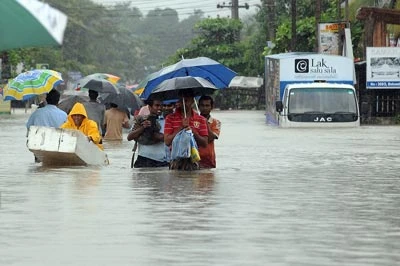 Thủ đô Sri Lanka chìm trong lũ