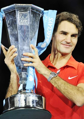 Federer lần thứ 5 đăng quang