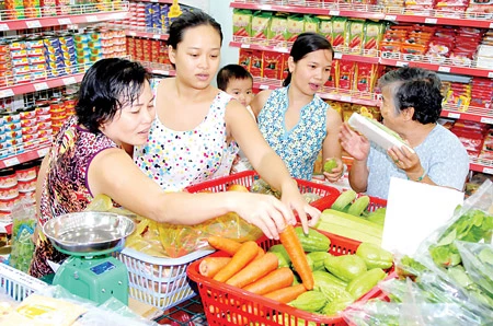 Chương trình bình ổn giá tại TPHCM: Thêm mặt hàng, tăng điểm bán