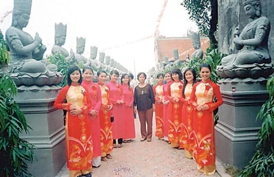 Lung linh Khúc Thủy