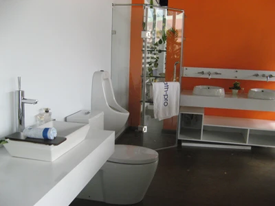 Khai trương Showroom Bathpro