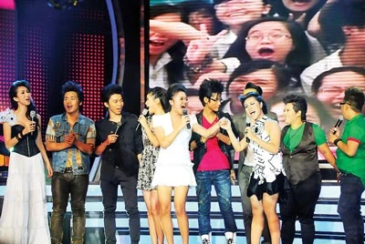 Vietnam Idol 2010: Uyên Linh chiến thắng thuyết phục