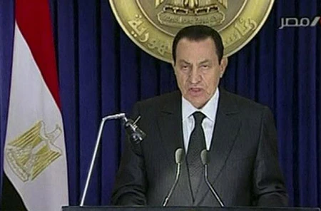 Ai Cập: Tổng thống Mubarak sa thải nội các