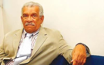 Derek Walcott đoạt giải T.S. Eliot