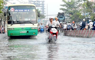 Cơ sở hạ tầng để ứng phó với biến đổi khí hậu: Nghèo nàn!