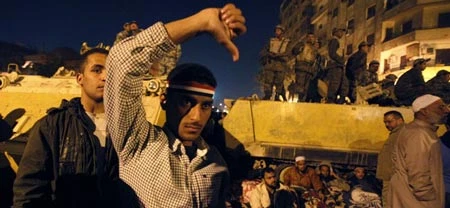 Ai Cập: Tổng thống Mubarak tuyên bố chuyển giao một phần quyền lực cho Phó Tổng thống
