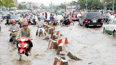 Lúng túng ứng phó với biến đổi khí hậu