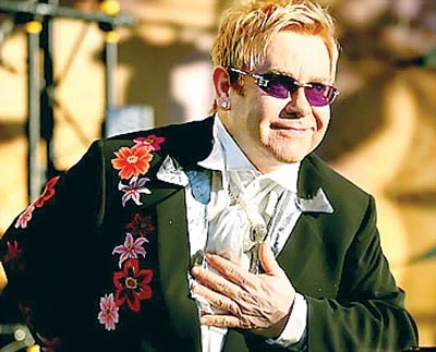 Elton John trở lại Las Vegas