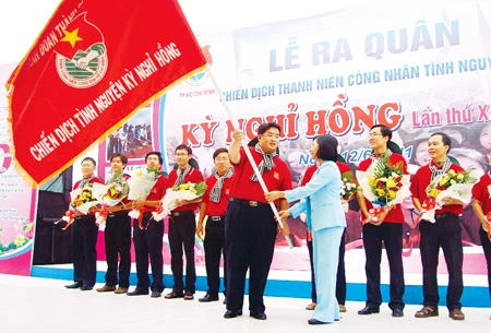 TPHCM: Ra quân Chiến dịch Kỳ nghỉ hồng