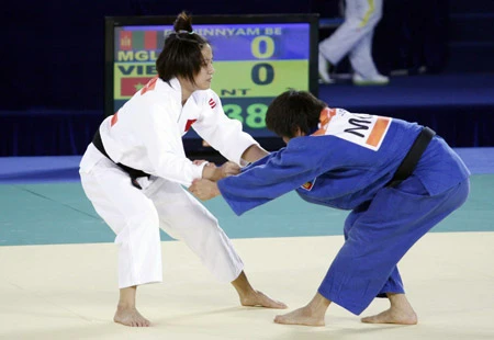 Grand Slam Judo Rio de Janeiro 2011: Văn Ngọc Tú thua trận ra quân