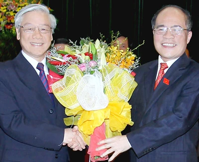 Ông Nguyễn Sinh Hùng đắc cử Chủ tịch Quốc hội khóa XIII