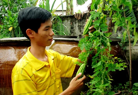 Thủ khoa Trường ĐH Nông Lâm TPHCM: Học nông học dù… thiếu đất