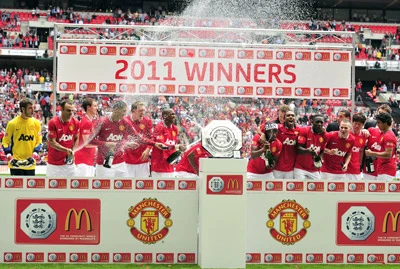 Thắng Man.City 3 - 2, Man.United đoạt Siêu Cúp nước Anh 2011