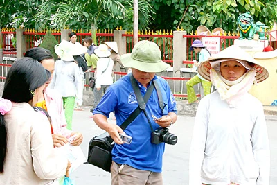 Nghiệp đoàn Nhiếp ảnh thị xã Châu Đốc, An Giang - Tận thu trên đầu thợ ảnh