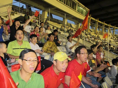 Giải vô địch U19 Đông Nam Á: U19 Việt Nam thắng đậm trận ra quân