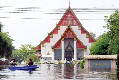 Nước lũ bao vây Thái Lan