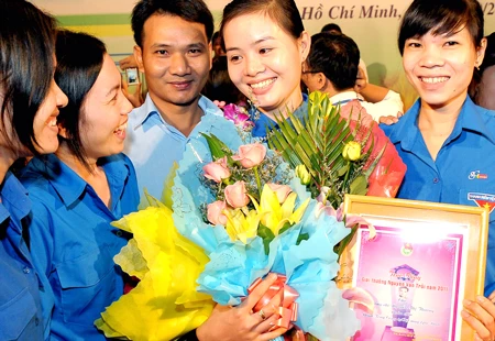 Giải thưởng Nguyễn Văn Trỗi lần IV - năm 2011: Tự hào người thợ trẻ