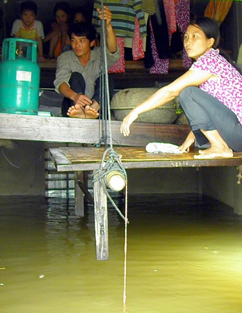 Lũ lụt hoành hành Phú Yên, Bình Định