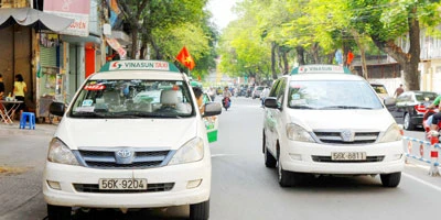 Xe taxi đưa đón khách theo vị trí cố định: Tại sao không?