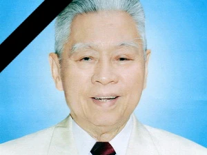 Đồng chí Võ Trần Chí, nguyên Ủy viên Bộ Chính trị, nguyên Bí thư Thành ủy Thành phố Hồ Chí Minh, đã từ trần