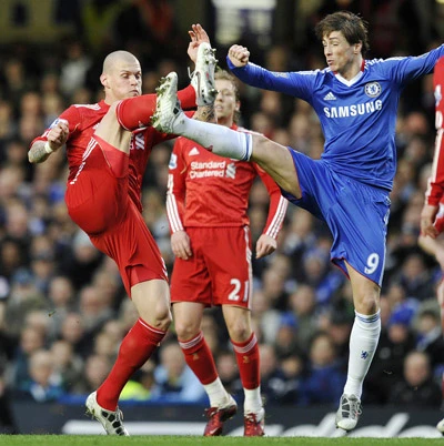 Trước trận Chelsea - Liverpool: Torres có ghi bàn không?!