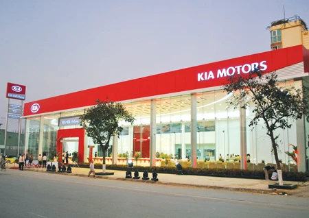 Showroom Kia Giải phóng: Đạt chuẩn Global S.I của Kia Motors