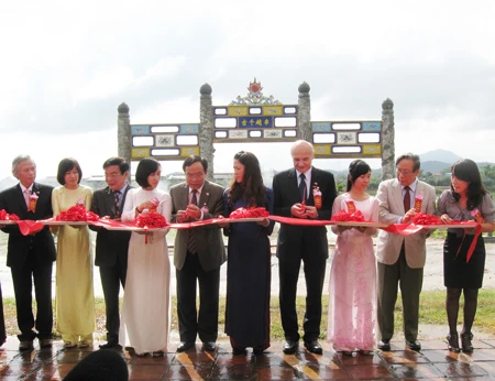 Hoàn thành trùng tu Linh Tinh Môn - Văn Miếu Huế