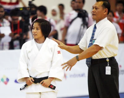 Nữ võ sĩ judo Văn Ngọc Tú: “Nỗ lực luyện tập để giành vé đến London”