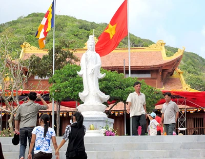 Khánh thành công trình tôn tạo di tích lịch sử chùa Núi Một Côn Đảo