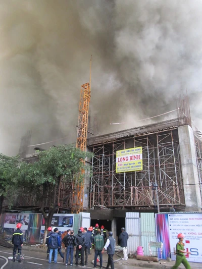 Cháy lớn tại vũ trường Phương Đông, Đà Nẵng