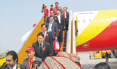 Vietjet Air bay chuyến thương mại đầu tiên