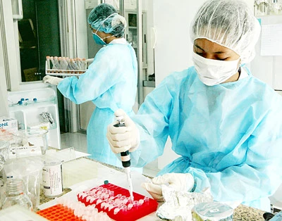 Sắp có vaccine ngừa cúm A/H5N1 “Made in Vietnam”