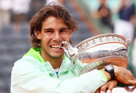 Bài 2: Khó lật đổ Nadal ở Roland Garros