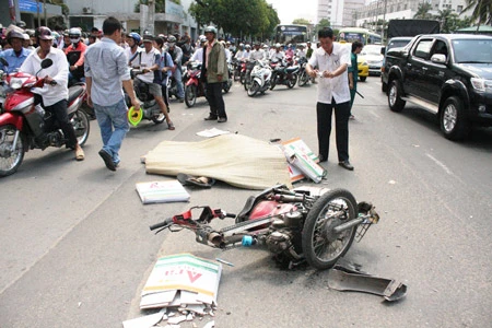 Nam thanh niên chết thảm vì xe máy bị gẫy khung