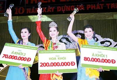 Đặng Thị Thu Thảo đoạt Hoa khôi ĐBSCL 2012