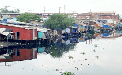 Khắc phục ô nhiễm môi trường TPHCM, giai đoạn 2011 - 2015: Trách nhiệm chồng chéo, hậu quả dân chịu