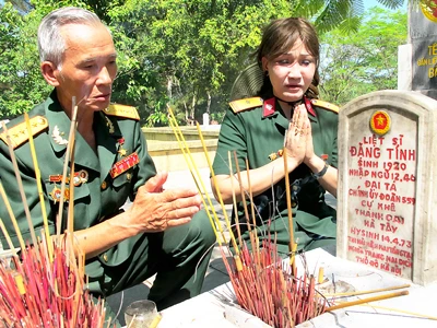 Sống lại với huyền thoại