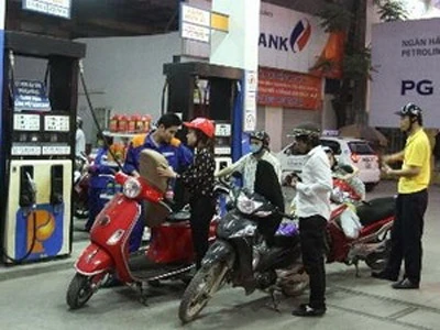 Tăng thuế nhập khẩu các mặt hàng xăng lên 7%