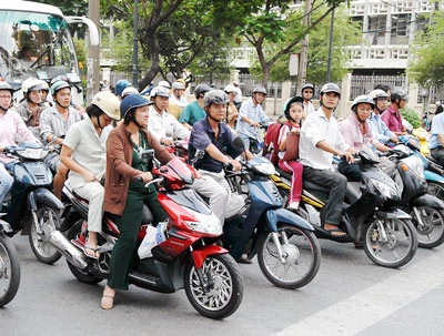 6 tháng thực hiện Năm An toàn giao thông – 2012: Chuyển biến bước đầu