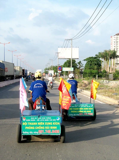 Khoá xử vì luật “hở ”