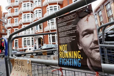 Nga cảnh báo Anh vi phạm nguyên tắc ngoại giao trong vụ Assange