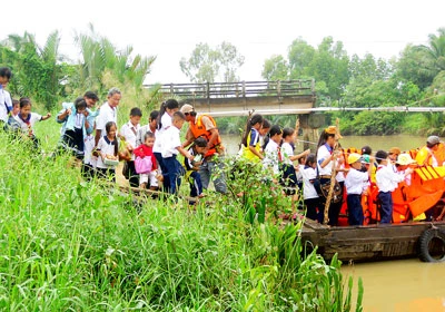 Cần nhanh chóng sửa cầu Kho Đồng